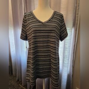 LuLaRoe Christy T Top